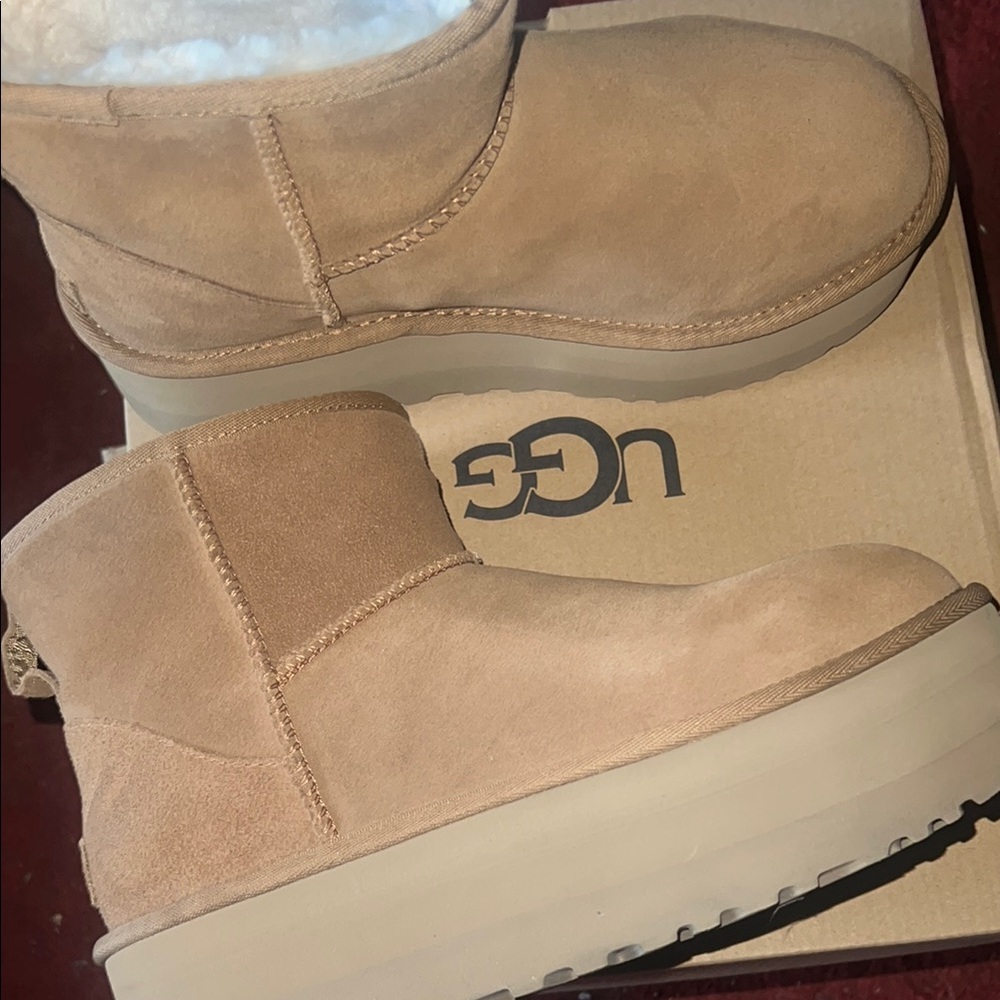 Platform mini UGG - Picture 2 of 3